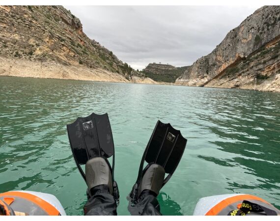 Spaanse bellyboat Black Bass