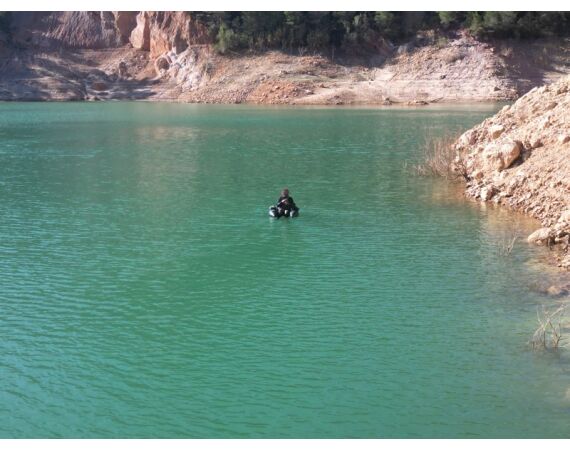 Spaanse bellyboat Black Bass